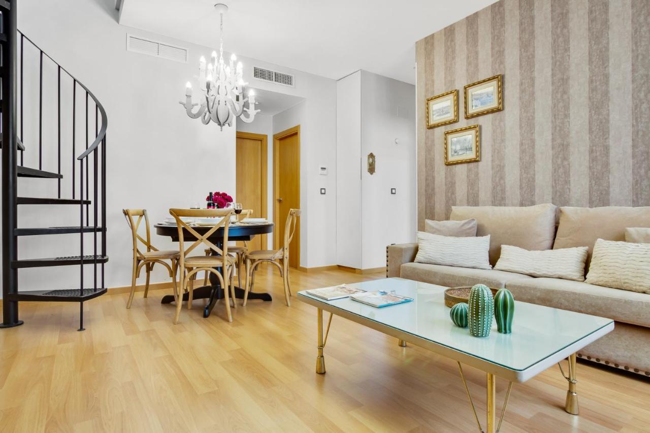 -Malagasunapts-City Centre Terrace Pool Parking Εξωτερικό φωτογραφία