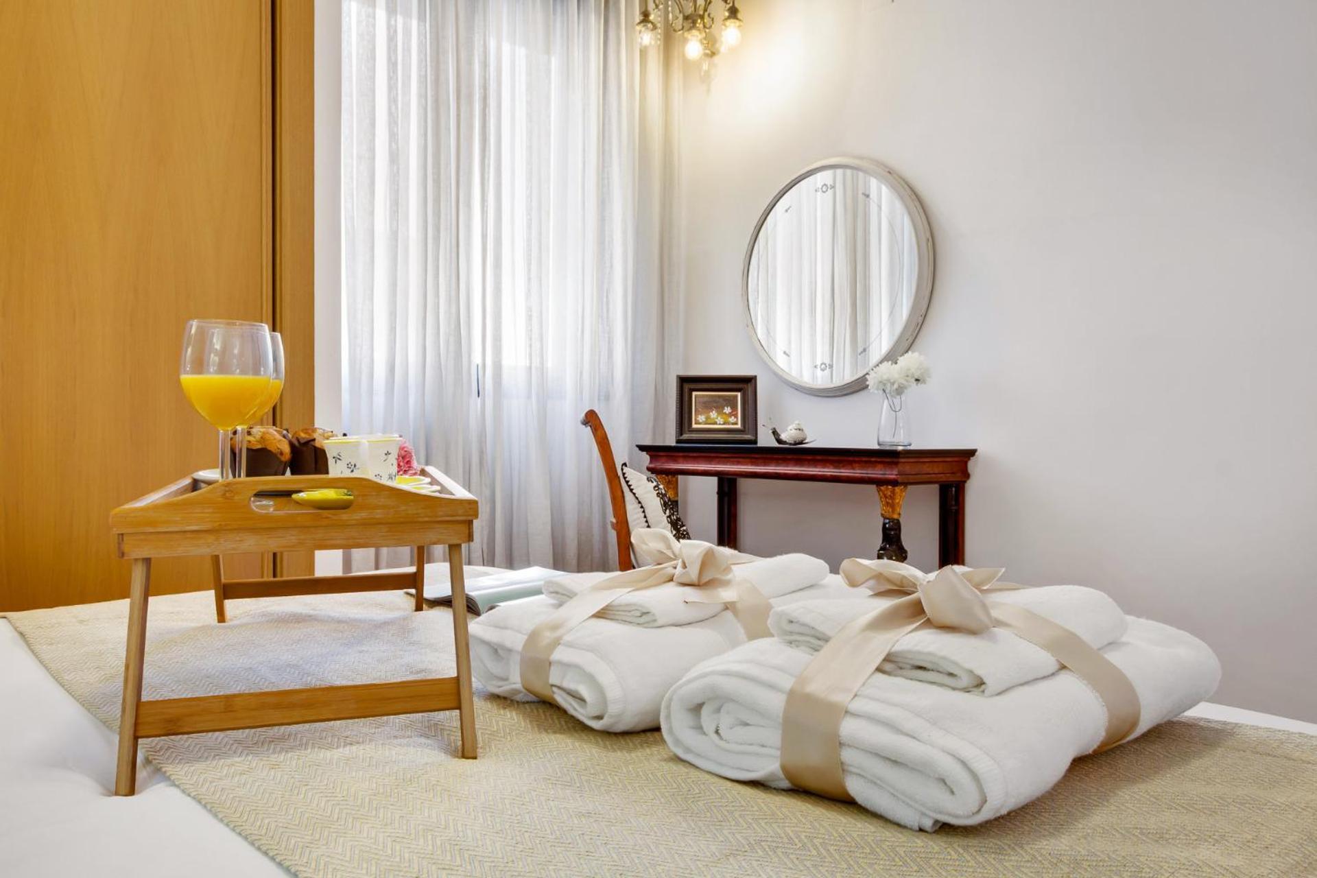 -Malagasunapts-City Centre Terrace Pool Parking Εξωτερικό φωτογραφία
