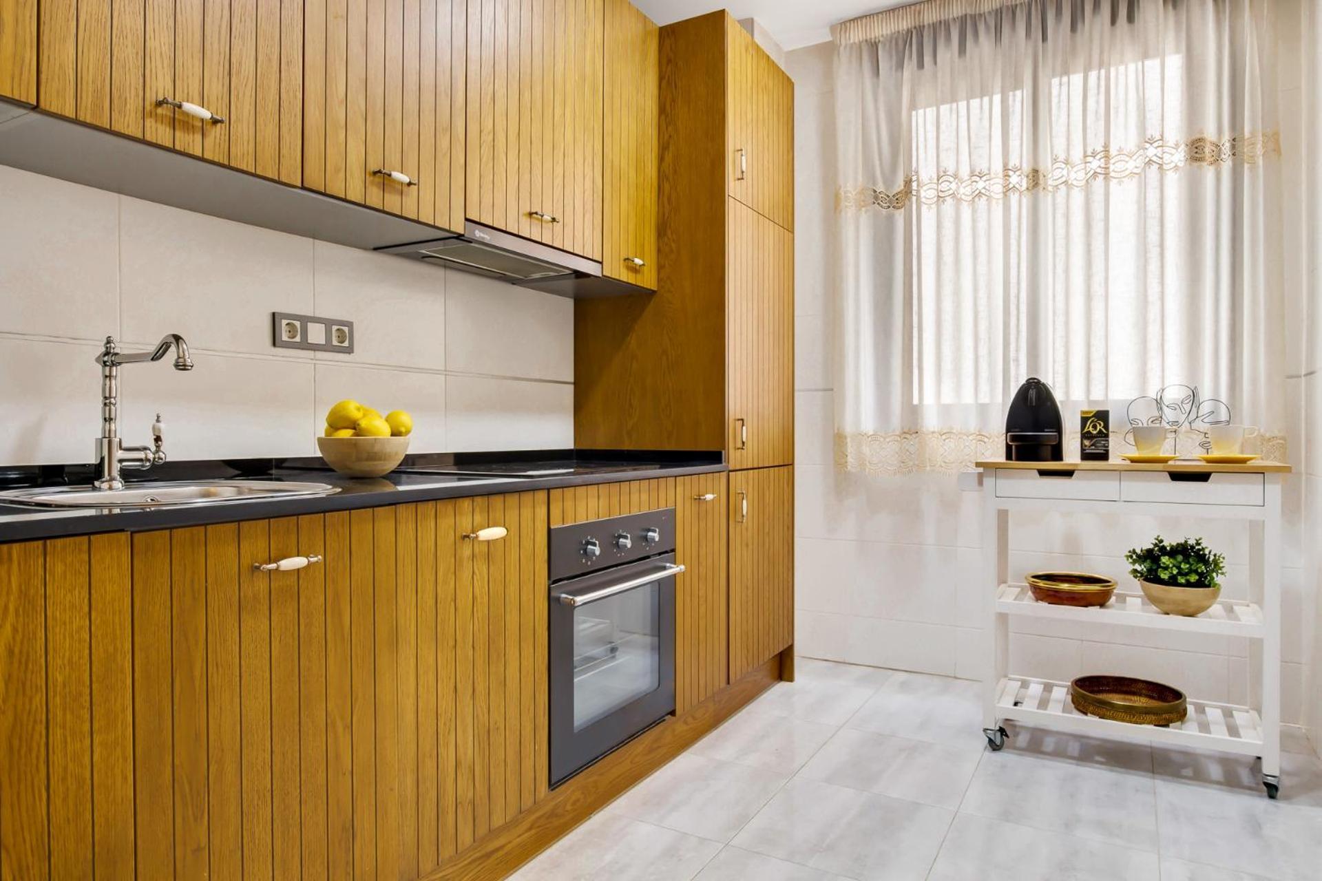 -Malagasunapts-City Centre Terrace Pool Parking Εξωτερικό φωτογραφία